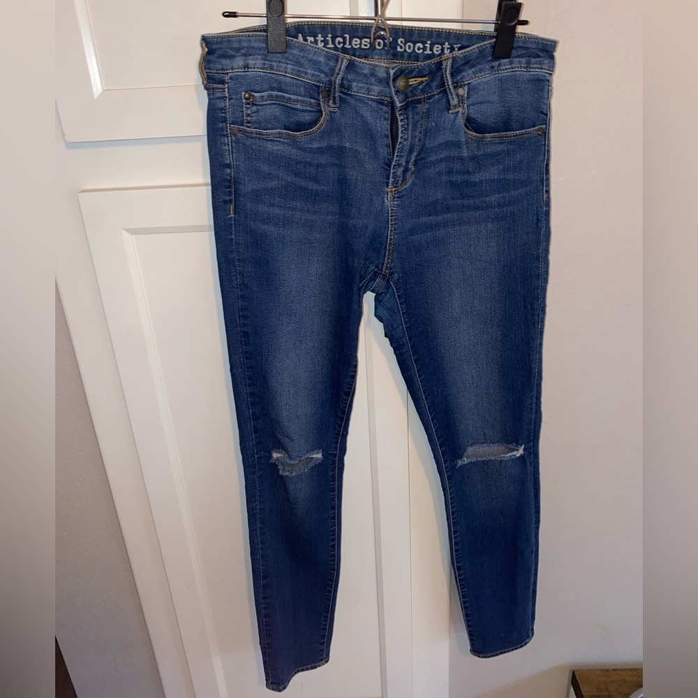 ARTICLES OF SOCIETY SKINNY JEANS size 29